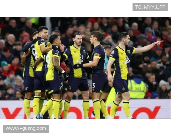 曼联盯上克鲁皮塞内西及两新星